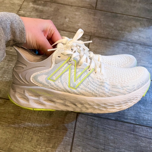 New Balance Shoes - Womens new balance running shoes size 8.5